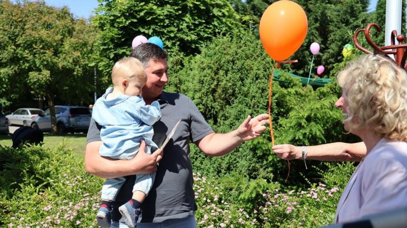 Újszülöttek napja: Répcelak új kis lakóit köszöntötték ünnepélyesen.