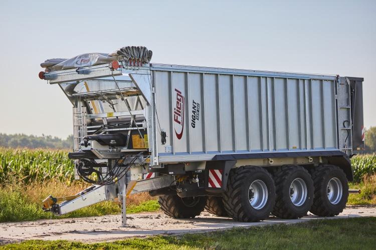 Az AXIÁL kínálata új dimenziókkal gazdagodik a Fliegl innovatív technológiáinak integrálásával - Agrárágazat.