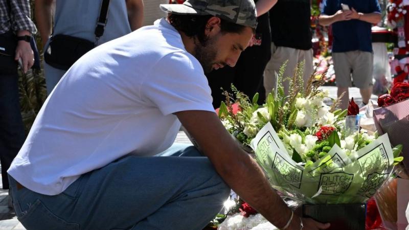 A Liverpool magyar játékosai is tiszteletüket fejezték ki Diogo Jota iránt. | Rang