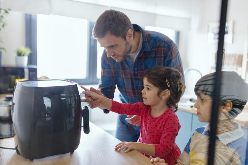 Itt az idő, hogy búcsút mondjunk az air fryernek: megérkezett az új konyhai csoda, amely hamarosan a háztartások legnagyobb kedvencévé válik! - Akciós-Újság.hu